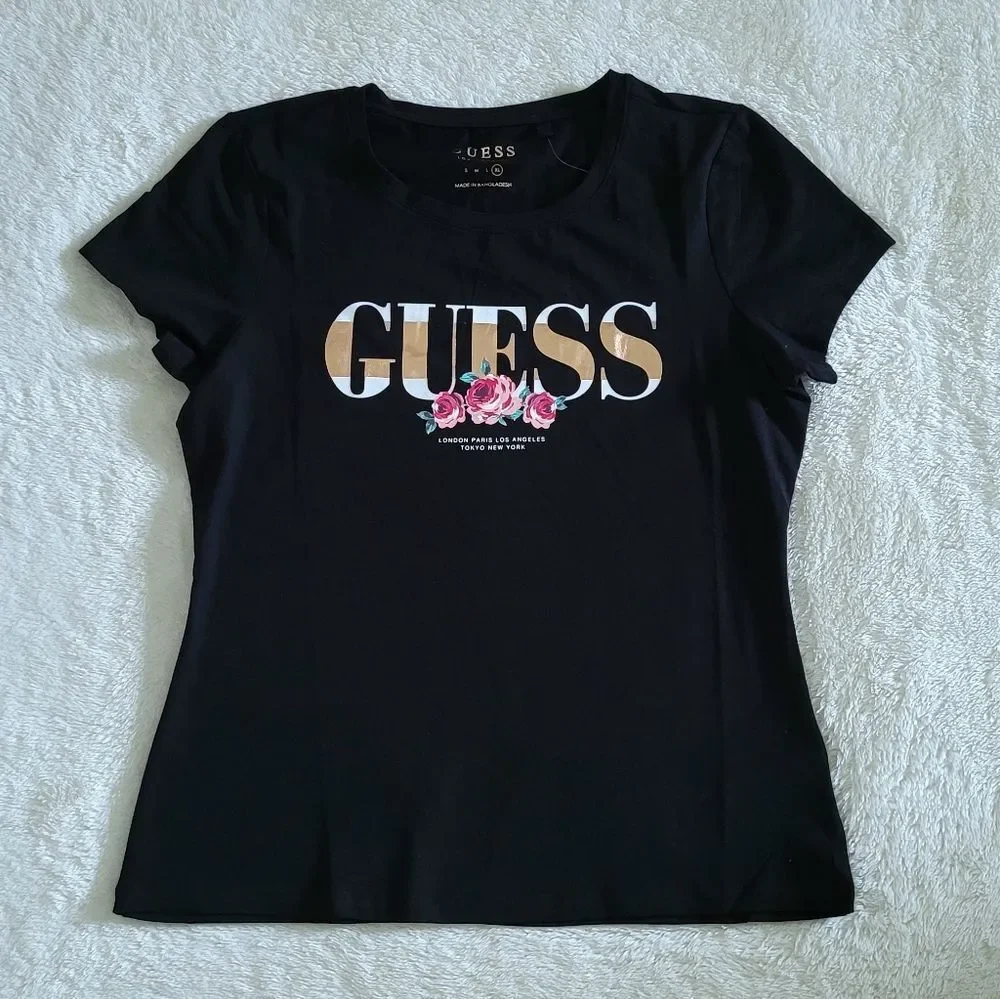 Guess❓Jet Black🖤 Carrie Floral💐 Logo Tee👕 - NWT